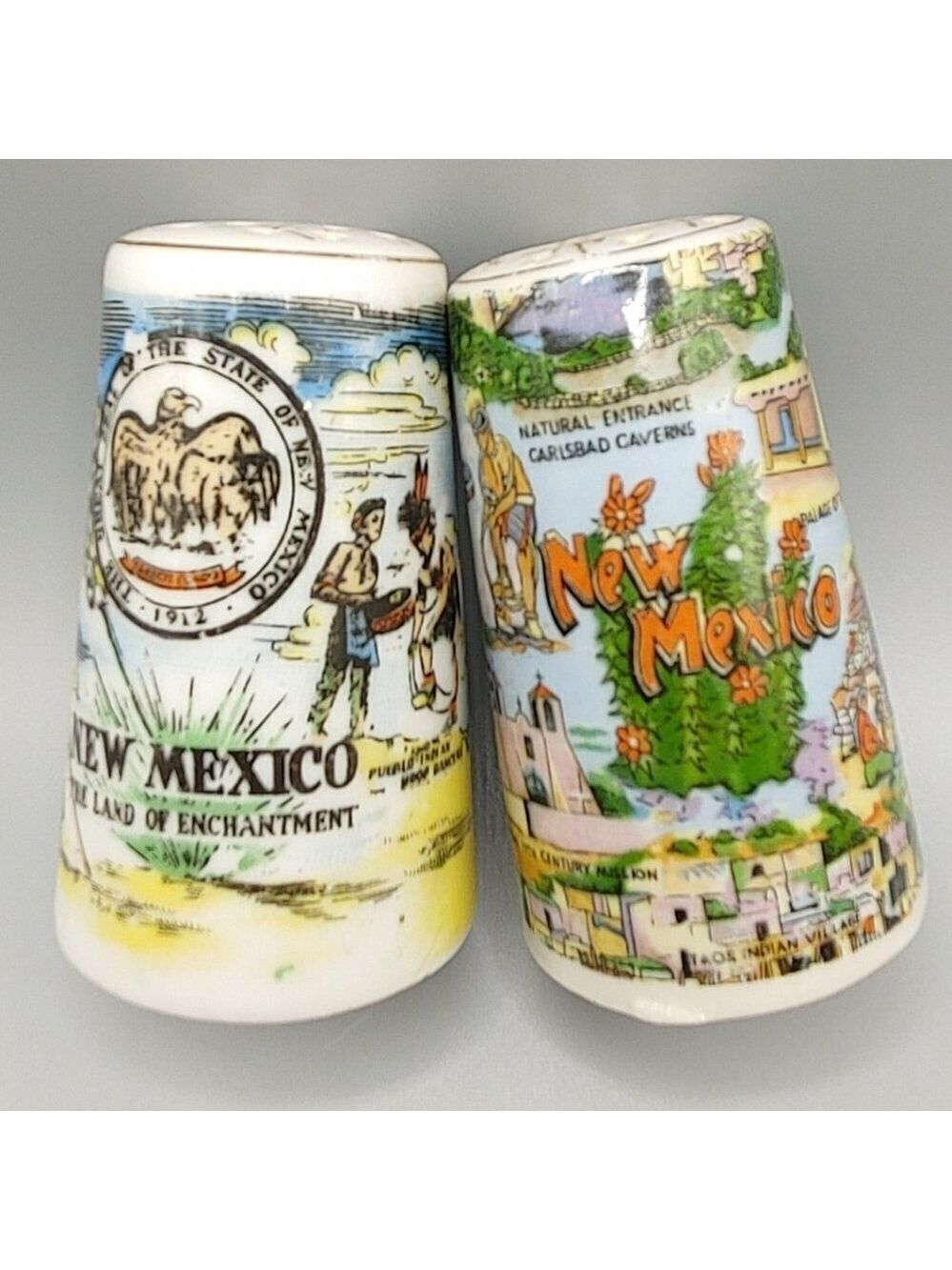 Vintage New Mexico Souvenir Salt & Pepper Shaker Set Cork Plugs Japan